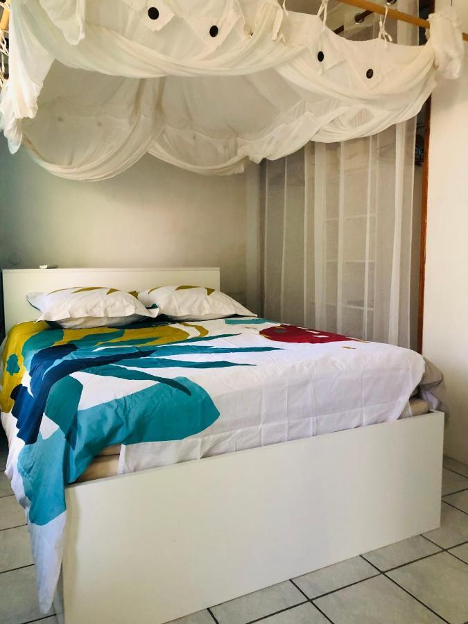 Habitation Santos 6 Personnes Terre De Haut Les Saintes Exteriér fotografie